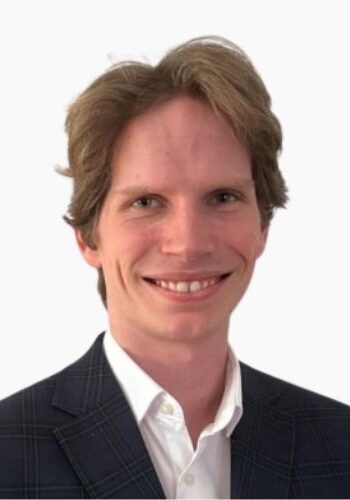 Oliver Clarke-Walker -Executing producer for Advancing Data Center Construction East 2026